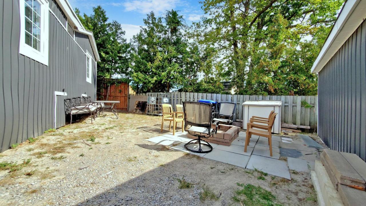 Main Beach River Retreat - Wasaga Beach 1 - Main Strip - 93 Mosley St Kültér fotó
